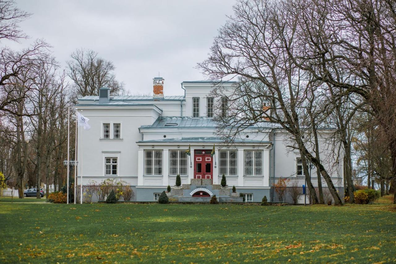 Hotel Saka Manor Exteriér fotografie