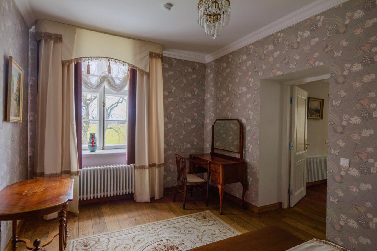 Hotel Saka Manor Exteriér fotografie
